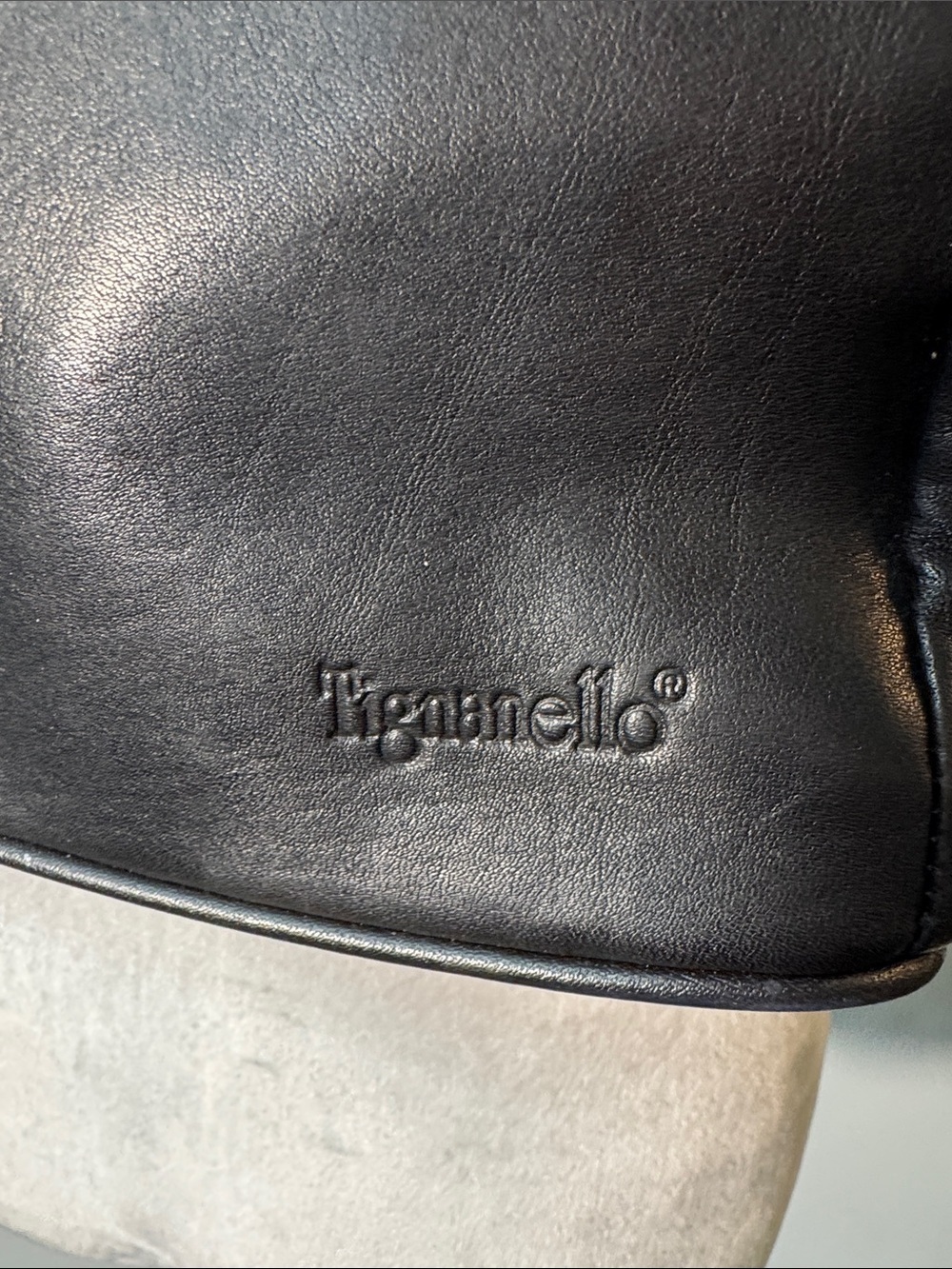 Tignanello Black Leather Bohemian Backpack Flap Closure Minimalist Everyday Bag - Picture 2 of 12